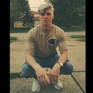 Meet your Posher, Austin